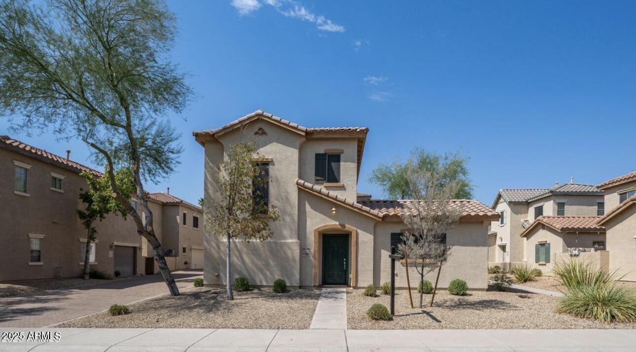 10296 W Sands Dr in Peoria, AZ - Building Photo