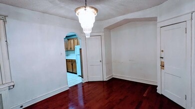 103 W Spencer Ave in Philadelphia, PA - Foto de edificio - Building Photo