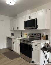 741 E 6th St, Unit 32 in Boston, MA - Building Photo - Building Photo