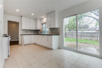 3709 Downs Way in Garland, TX - Building Photo - Building Photo