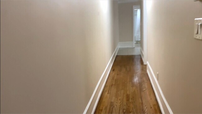 712 Shawmut Ave, Unit 2 in Boston, MA - Foto de edificio - Building Photo