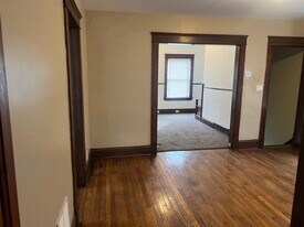 1316 W 91st St, Unit #2 in Cleveland, OH - Building Photo