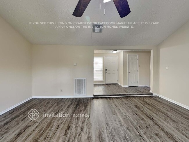 3209 Wavecrest St in League City, TX - Building Photo - Building Photo