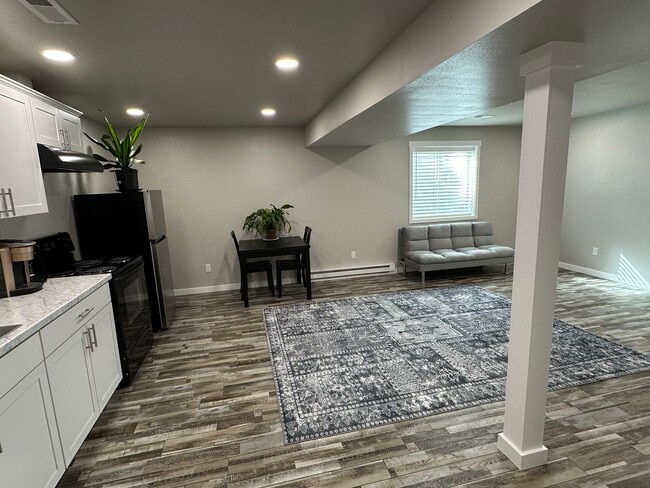 4005 Cotopaxi Dr in Loveland, CO - Building Photo - Building Photo
