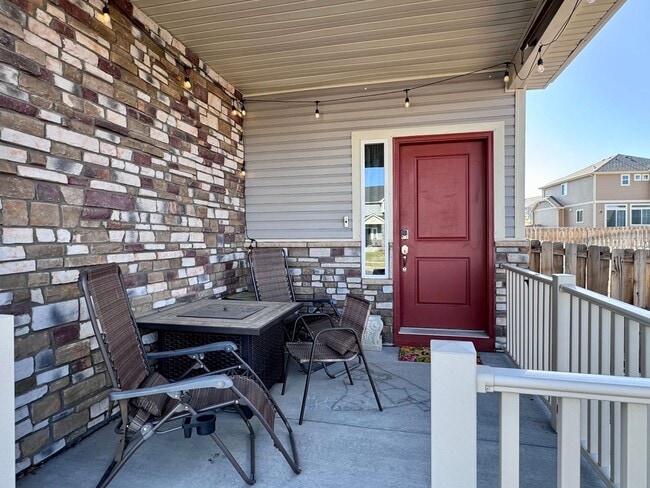 76 S New Castle Way in Aurora, CO - Building Photo - Building Photo