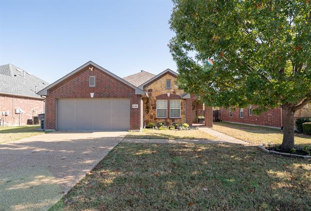 property at 2548 Saddlehorn Dr