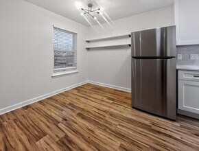 3432 Willowrun Dr in Austin, TX - Foto de edificio - Building Photo