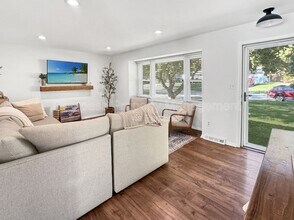 1482 Harding St NW in Grand Rapids, MI - Building Photo - Building Photo