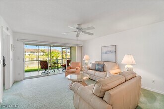 452 Belina Dr in Naples, FL - Building Photo - Building Photo