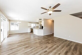 14837 W Columbine Dr in Surprise, AZ - Building Photo - Building Photo