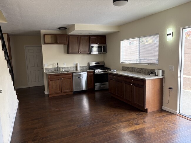 2415 E 20th St in National City, CA - Building Photo - Building Photo