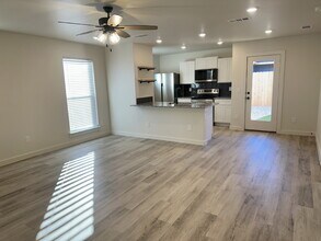 517 E 23rd St in Wolfforth, TX - Building Photo - Building Photo