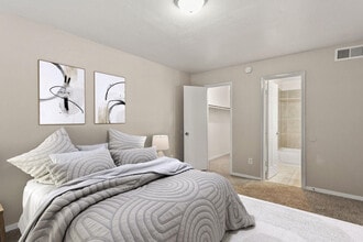 Westward Square in Houston, TX - Building Photo - Building Photo