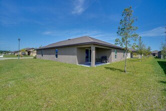 5361 Imagination Dr in Fort Pierce, FL - Building Photo - Building Photo