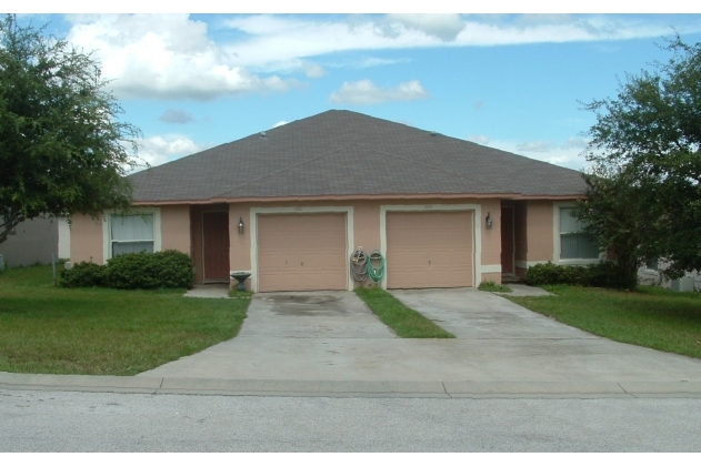 2613-2630 Icabod Ct in Leesburg, FL - Building Photo - Building Photo