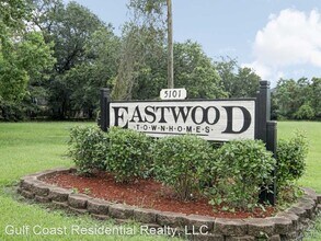 5101 Orchard Rd in Pascagoula, MS - Building Photo - Building Photo