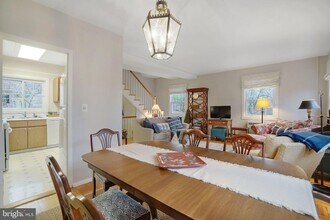 1629 Fitzgerald Ln in Alexandria, VA - Foto de edificio - Building Photo