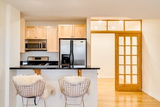 210 Broadway, Unit A-107 in Everett, MA - Building Photo - Building Photo