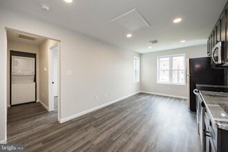 14 S 4th Ave in Royersford, PA - Building Photo - Building Photo