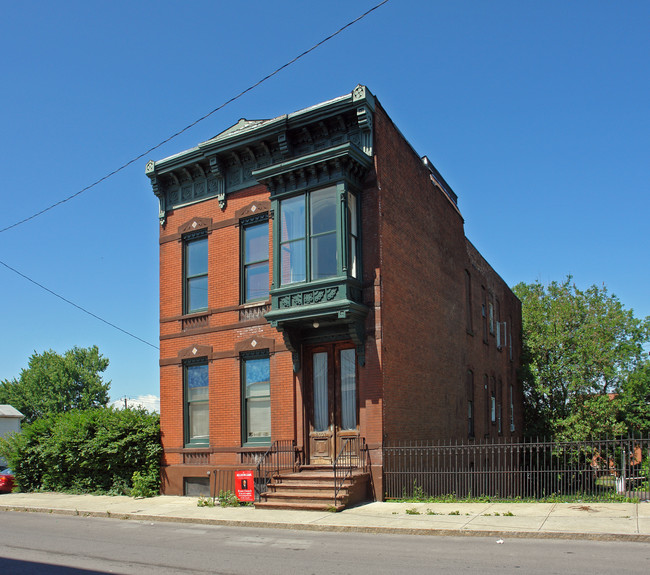 2507 5th Ave in Troy, NY - Building Photo - Building Photo