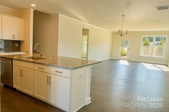 4142 Steel Wy in Lake Norman of Catawba, NC - Building Photo - Building Photo