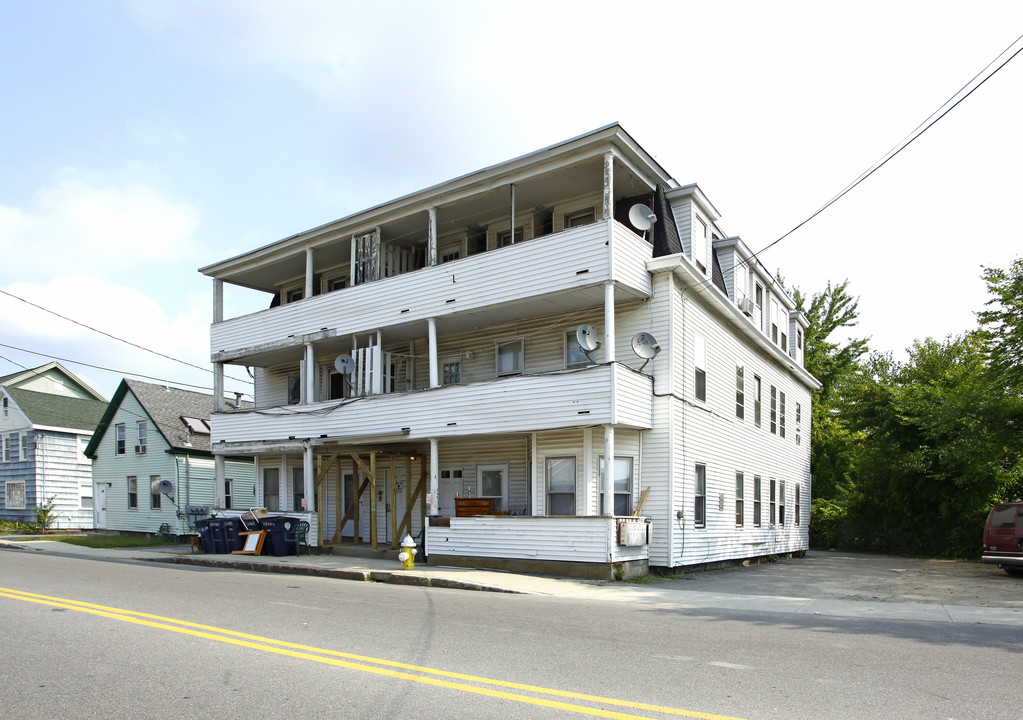 26-32 Amory St in Nashua, NH - Building Photo