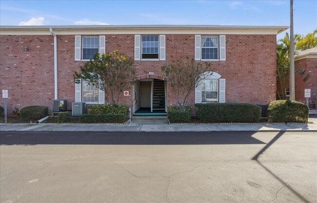 property at 3580 38th Ave S