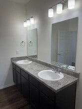 Legacy Trails of Plainview in Plainview, TX - Foto de edificio - Building Photo