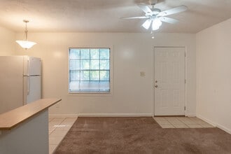 2540 Bilbrey Dr in Tallahassee, FL - Building Photo - Building Photo
