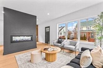 11 Bonner Ave in Medford, MA - Building Photo - Building Photo