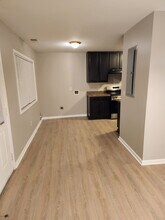 6354 Shannon Pky in Union City, GA - Foto de edificio - Building Photo