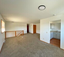 705 Willow Run St in Cottage Grove, WI - Building Photo - Building Photo