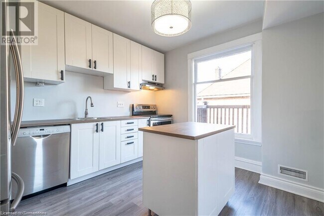 property at 48 Burris St