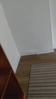 1037 E Philadelphia St, Unit 2nd Floor in York, PA - Building Photo