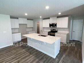 1401 Woodhouse Dr in Monroe, NC - Building Photo - Building Photo
