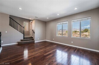 6635 Weeping Pine St in Las Vegas, NV - Building Photo - Building Photo