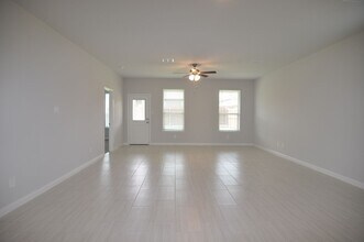170 Bay Mdws in Boyd, TX - Building Photo - Building Photo