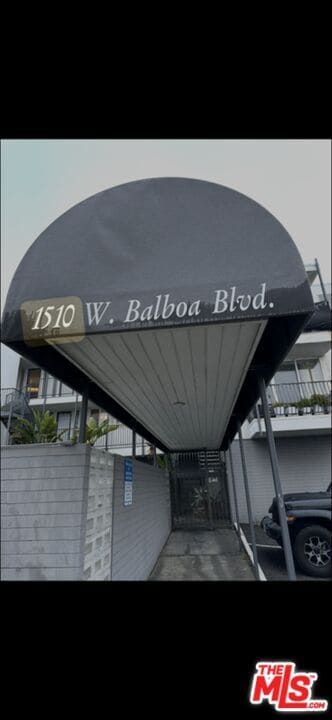 property at 1510 W Balboa Blvd