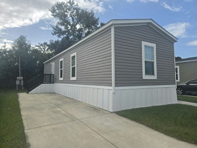 property at 20 Stebbins Dr