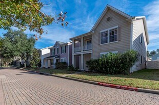 3818 E Traditions Ct in Houston, TX - Building Photo