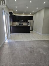 88 Education Rd in Brampton, ON - Building Photo - Building Photo