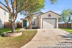6627 Port Elizabeth in Converse, TX - Building Photo