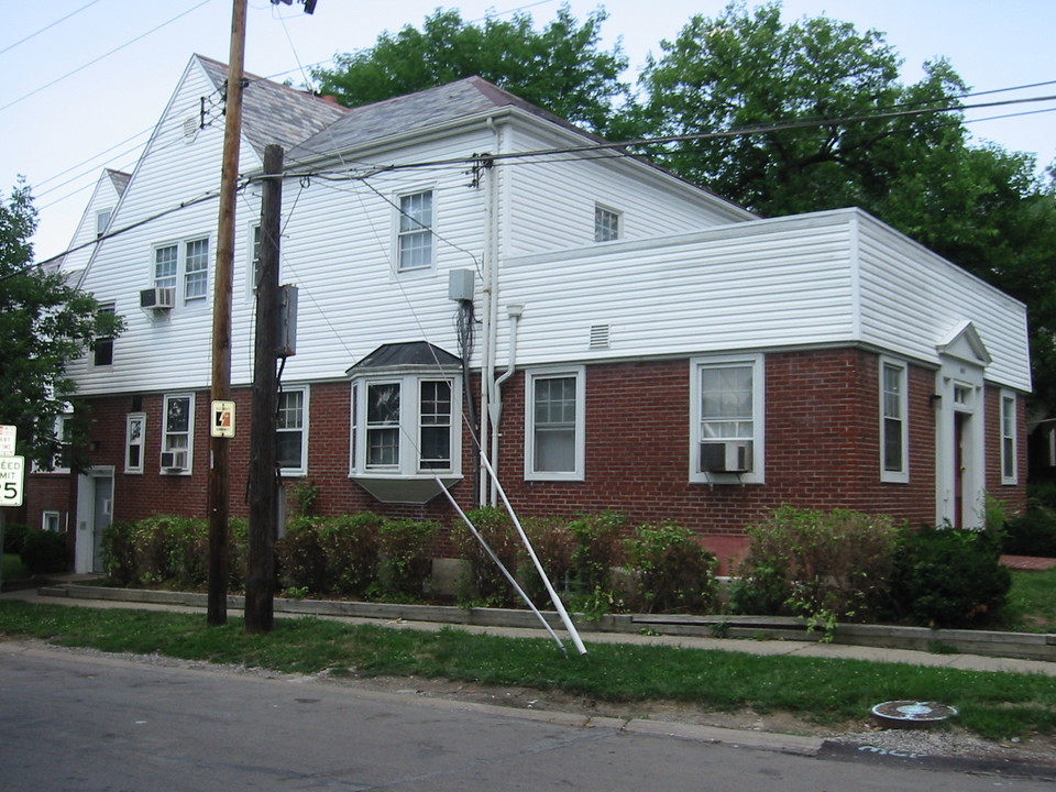 Bond Hill 13 Unit Multi-family in Cincinnati, OH - Building Photo