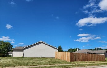 1809 Starks Cir in Lafayette, IN - Building Photo - Building Photo