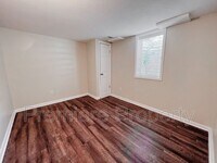 3908 Springfield St photo'