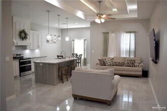 27 Whitetail Dr in Weslaco, TX - Building Photo - Building Photo
