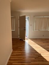 530 Madison Ave, Unit 530 in Redwood City, CA - Building Photo - Building Photo