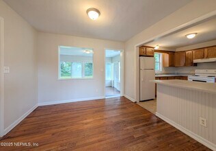 2529 Randy Rd in Jacksonville, FL - Building Photo - Building Photo