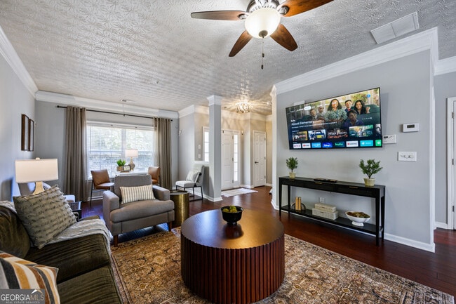 property at 1431 Bay Overlook Dr