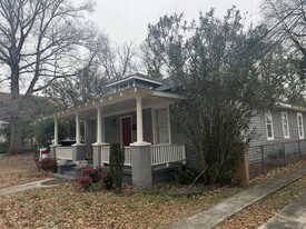 1320 Pine St in Columbia, SC - Building Photo